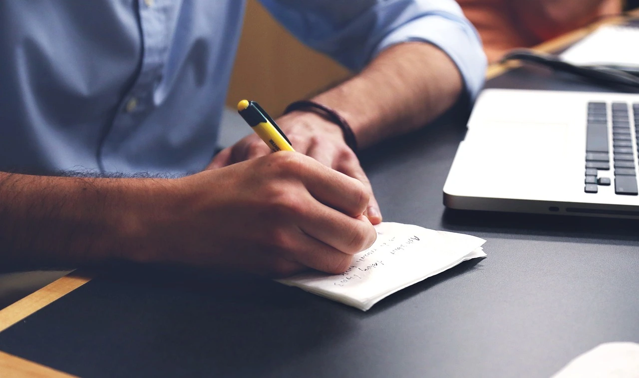 A Comprehensive Guide to Writing Your College Personal Statement